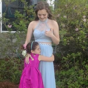 Meet your Posher, Toni